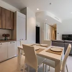 Exquisite In Mercury Towers Appartement