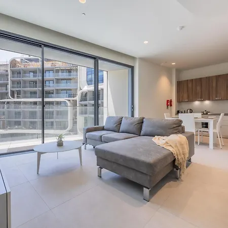 Exquisite In Mercury Towers